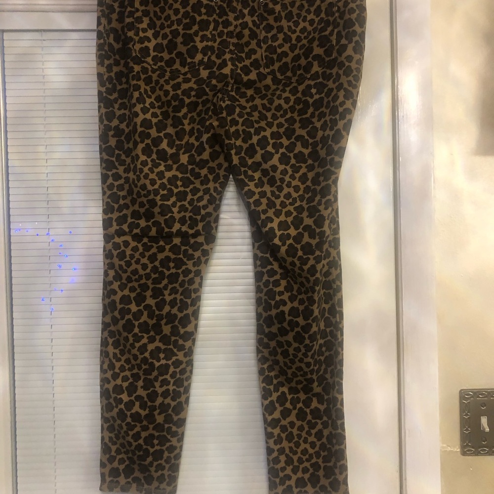 Leopard denim leggings